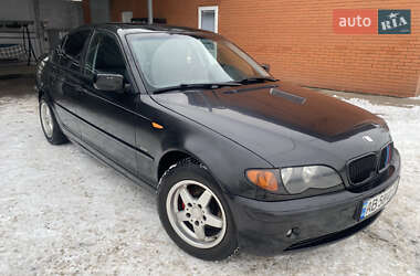 Седан BMW 3 Series 2003 в Ромнах