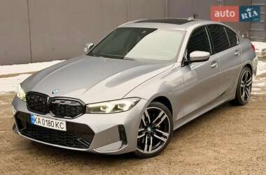 Седан BMW 3 Series 2023 в Києві