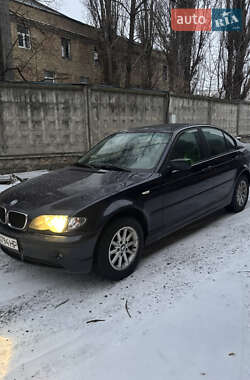 Седан BMW 3 Series 2002 в Киеве