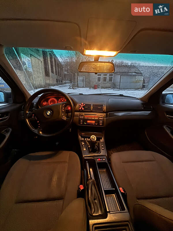 Седан BMW 3 Series 2002 в Києві
