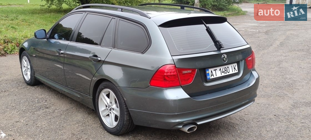 2010 BMW 3er - мініатюра 11