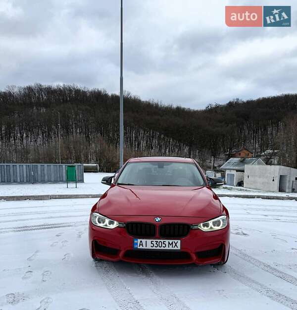 Седан BMW 3 Series 2015 в Обухове