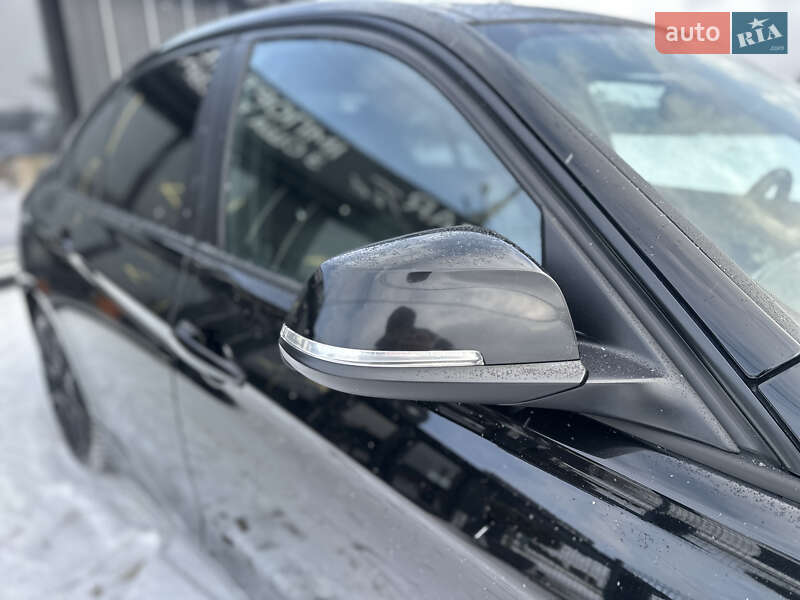 Седан BMW 3 Series 2013 в Львове