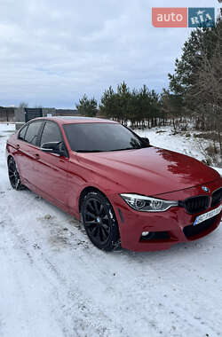 Седан BMW 3 Series 2015 в Львове