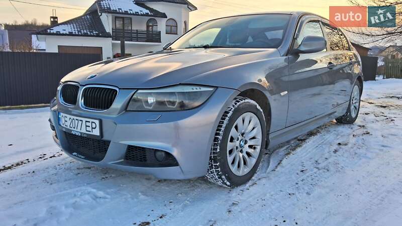 Седан BMW 3 Series 2009 в Черновцах