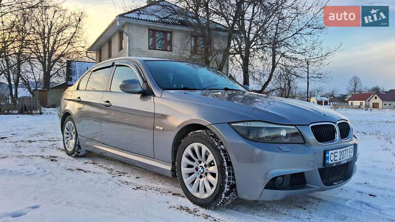 Седан BMW 3 Series 2009 в Черновцах
