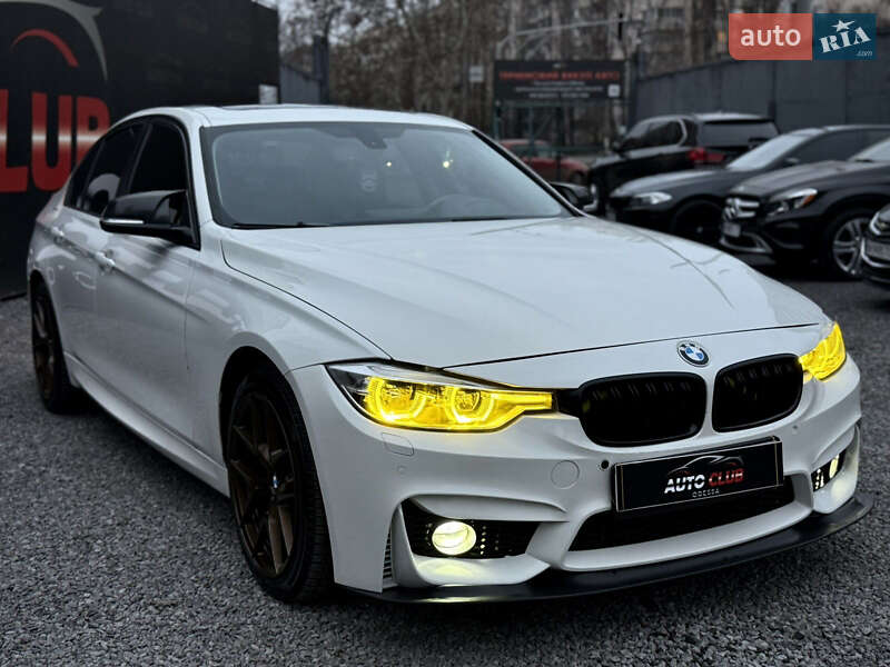 Седан BMW 3 Series 2014 в Києві