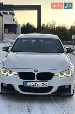 Седан BMW 3 Series 2016 в Львове