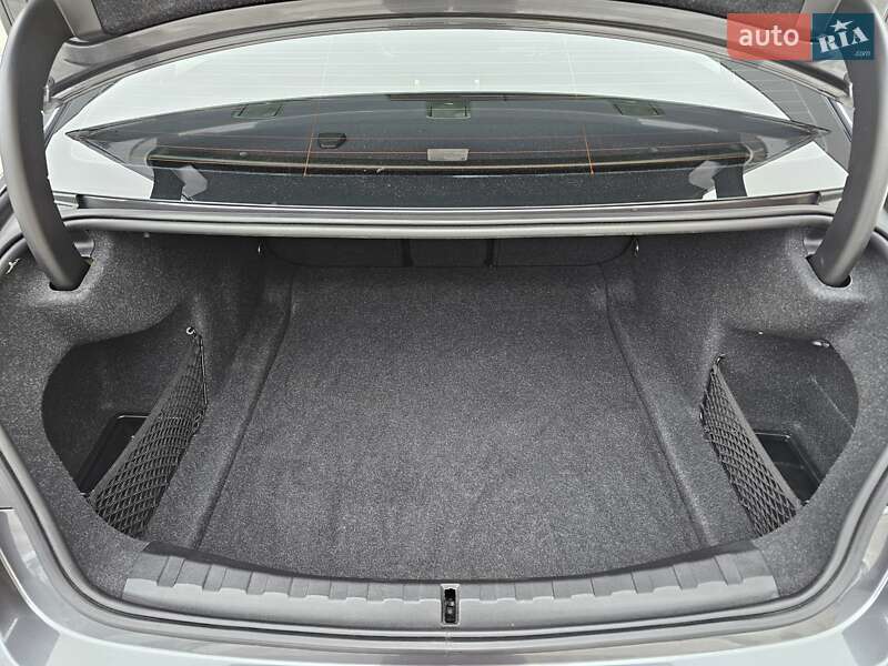 Седан BMW 3 Series 2020 в Киеве фото 20 Седан BMW 3 Series 2020 в Киеве