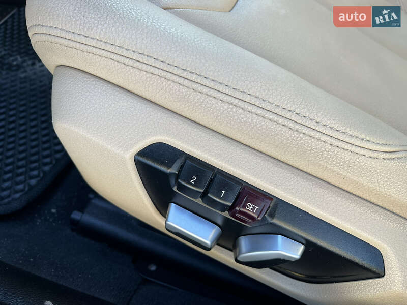 Седан BMW 3 Series 2017 в Броварах