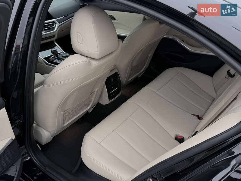 Седан BMW 3 Series 2019 в Ковеле