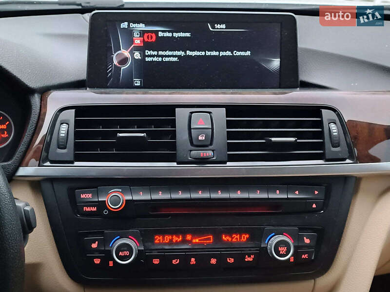 Седан BMW 3 Series 2015 в Харкові