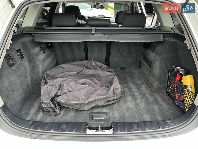 Універсал BMW 3 Series 2009 в Києві