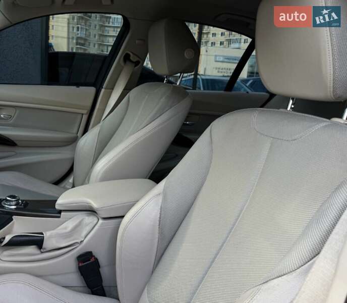 Седан BMW 3 Series 2012 в Одесі
