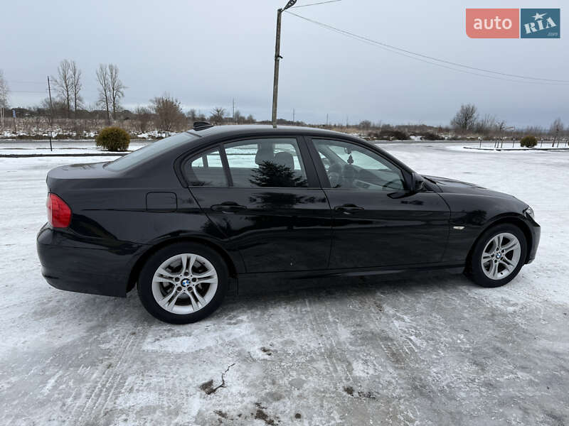 Седан BMW 3 Series 2010 в Коломые фото 6 Седан BMW 3 Series 2010 в Коломые