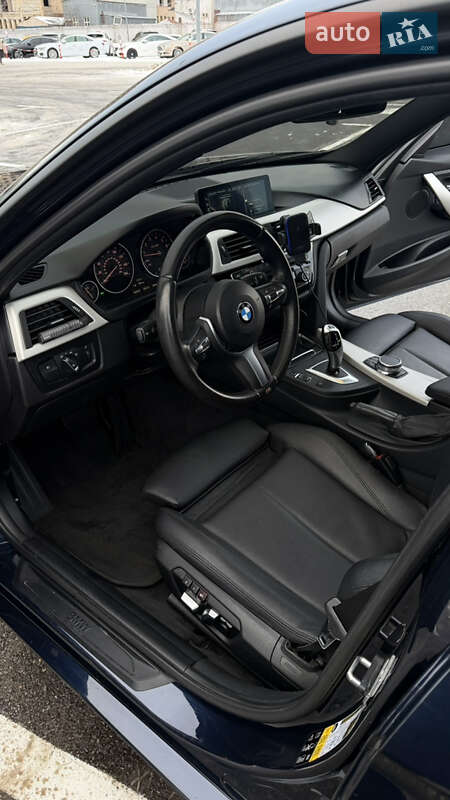 Седан BMW 3 Series 2017 в Києві