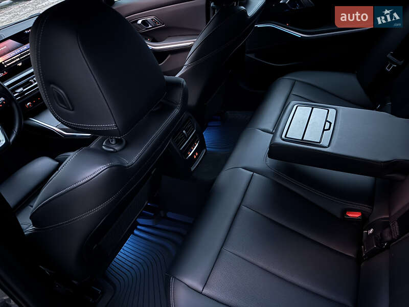 Седан BMW 3 Series 2022 в Києві фото 31 Седан BMW 3 Series 2022 в Києві