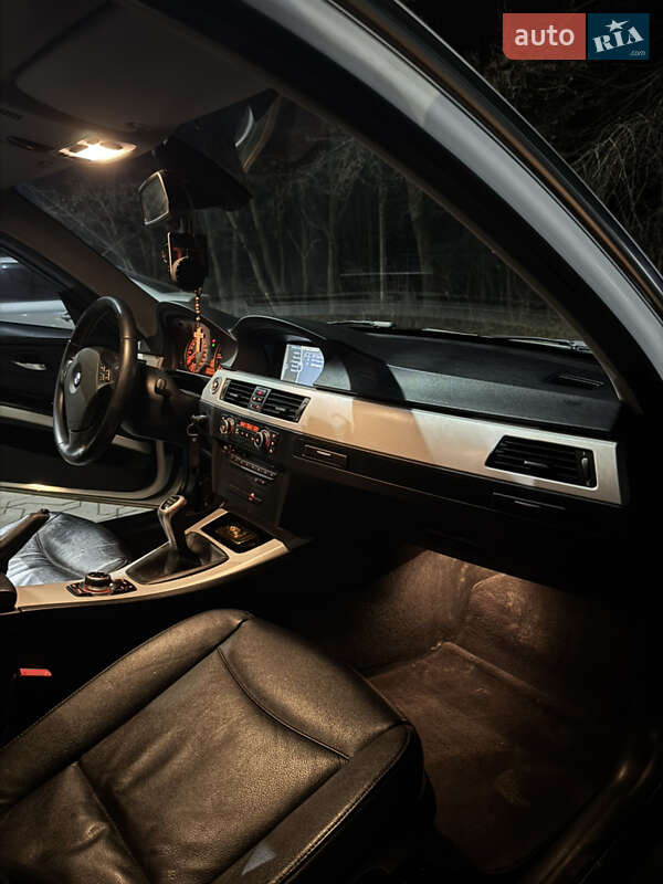Універсал BMW 3 Series 2011 в Тернополі