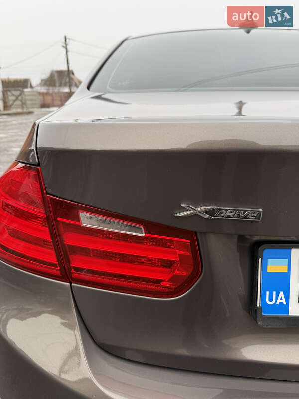 Седан BMW 3 Series 2013 в Кривому Розі