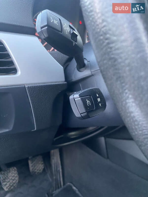 Універсал BMW 3 Series 2006 в Дубні фото 34 Універсал BMW 3 Series 2006 в Дубні