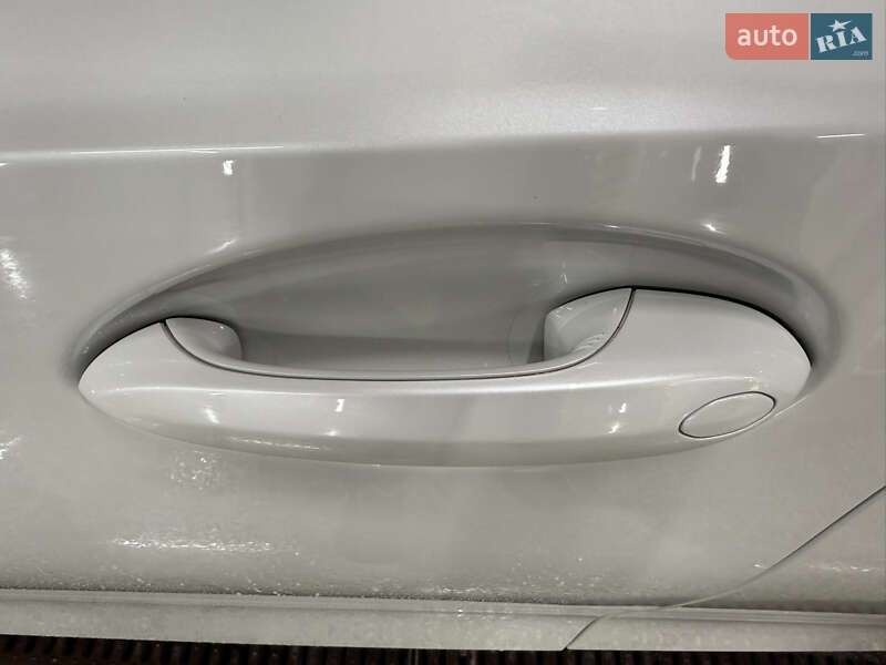 Седан BMW 3 Series 2022 в Кривом Роге