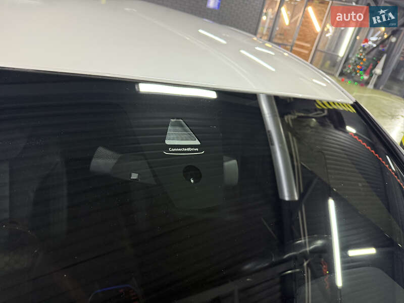 Седан BMW 3 Series 2022 в Кривом Роге