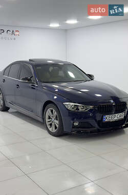 Седан BMW 3 Series 2015 в Одессе