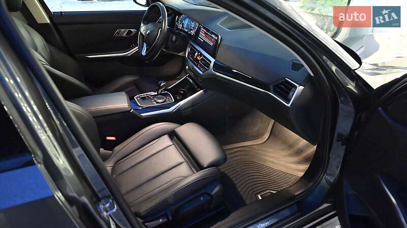 Седан BMW 3 Series 2021 в Києві фото 6 Седан BMW 3 Series 2021 в Києві