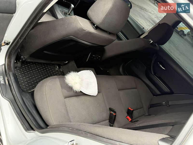 Универсал BMW 3 Series 2005 в Николаеве фото 22 Универсал BMW 3 Series 2005 в Николаеве