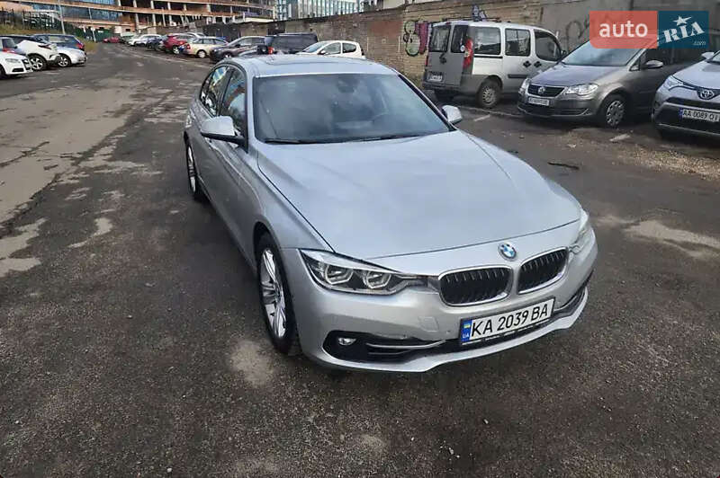 Седан BMW 3 Series 2016 в Києві