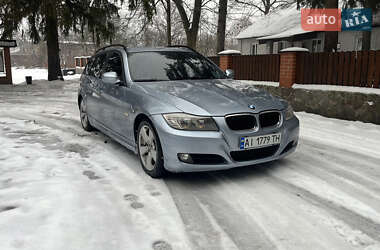 Универсал BMW 3 Series 2008 в Березане