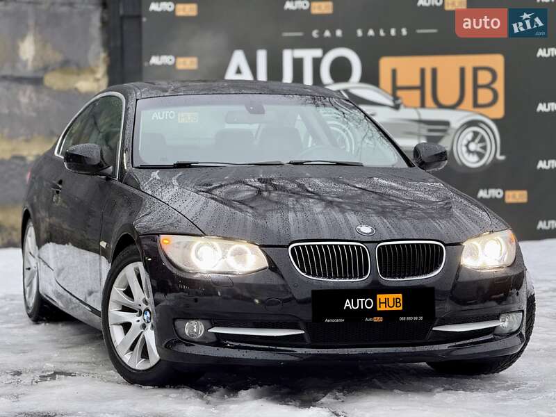 BMW 3 Series 2011