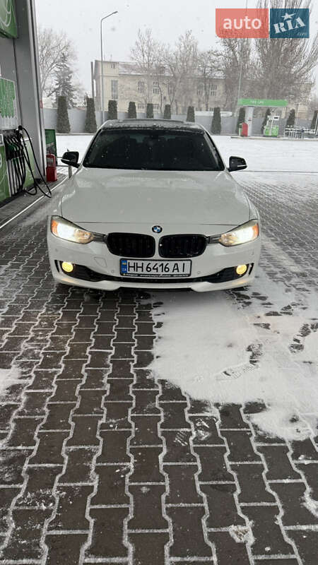 Седан BMW 3 Series 2014 в Одессе