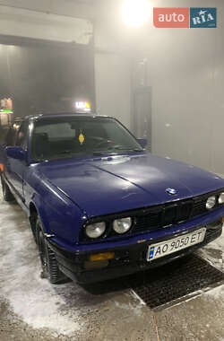 Седан BMW 3 Series 1987 в Шептицькому