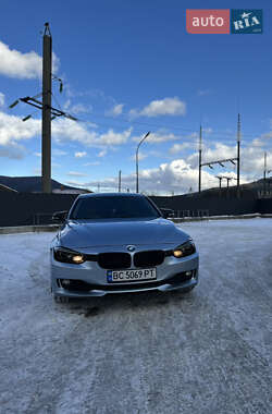 Седан BMW 3 Series 2015 в Львове