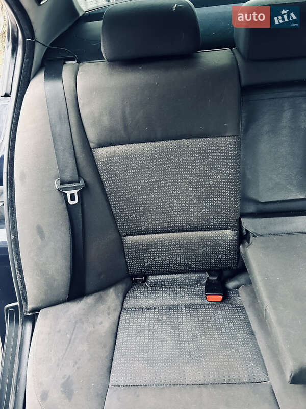 Седан BMW 3 Series 2004 в Киеве фото 18 Седан BMW 3 Series 2004 в Киеве