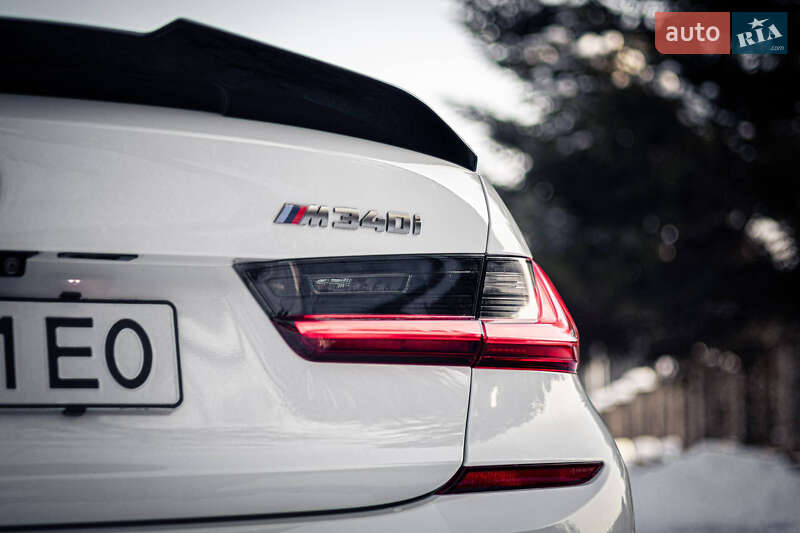 Седан BMW 3 Series 2020 в Чернівцях