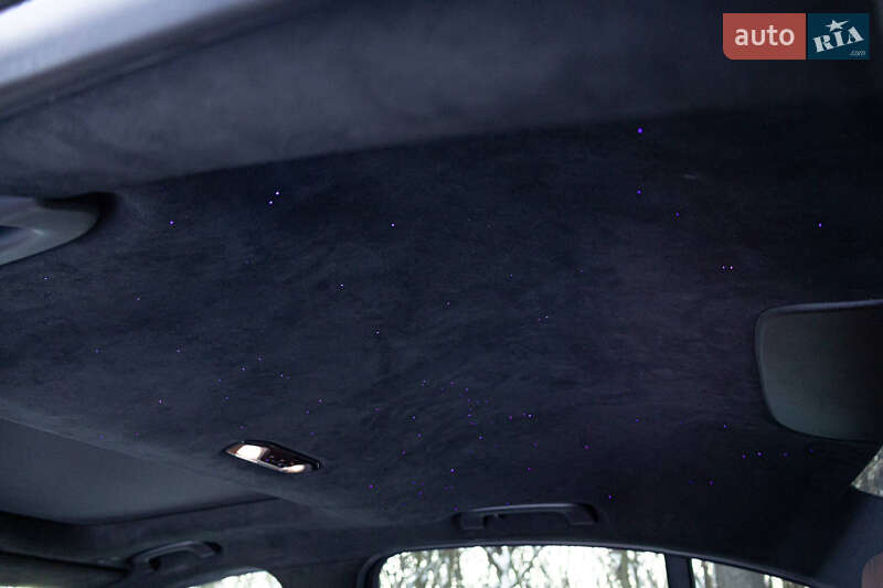 Седан BMW 3 Series 2020 в Чернівцях