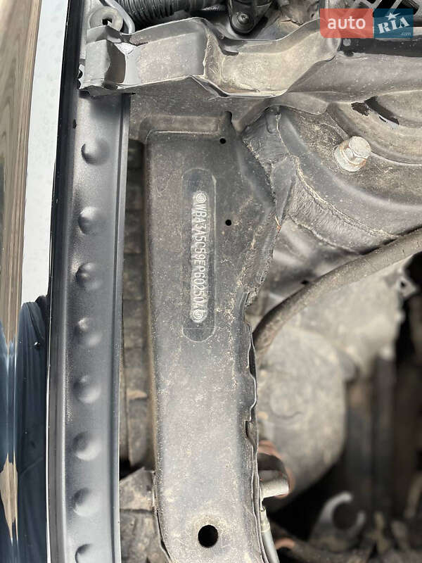 Седан BMW 3 Series 2014 в Кролевце