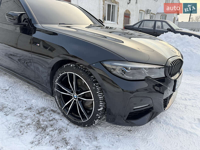 Седан BMW 3 Series 2022 в Днепре