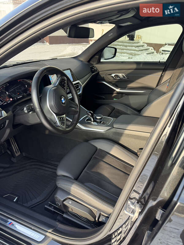 Седан BMW 3 Series 2022 в Днепре