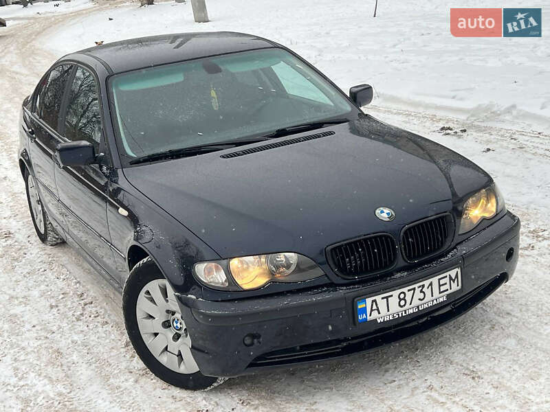 Седан BMW 3 Series 2003 в Черновцах
