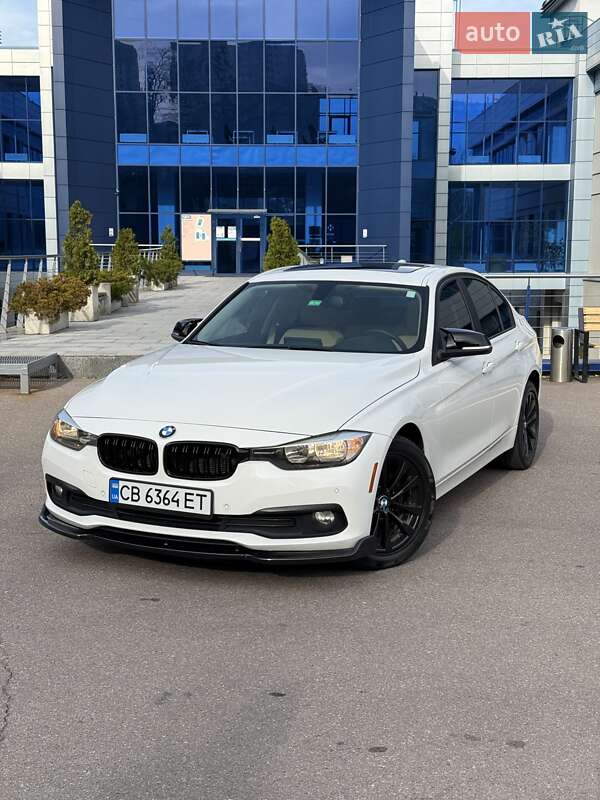 Седан BMW 3 Series 2017 в Киеве