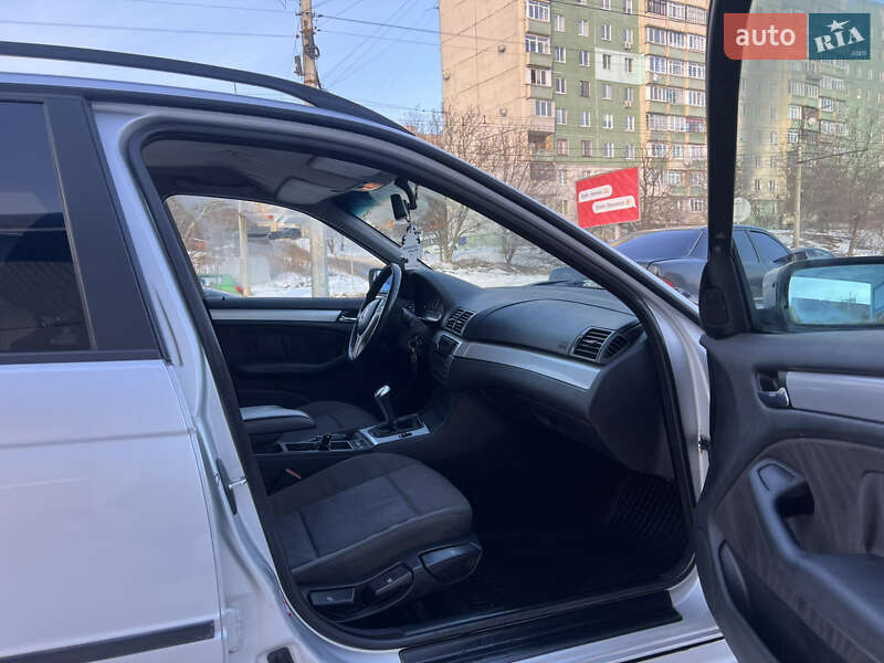 Универсал BMW 3 Series 2001 в Черновцах