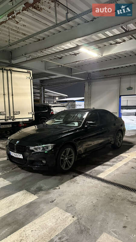 Седан BMW 3 Series 2016 в Киеве