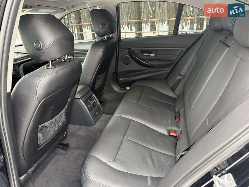 Седан BMW 3 Series 2013 в Одессе