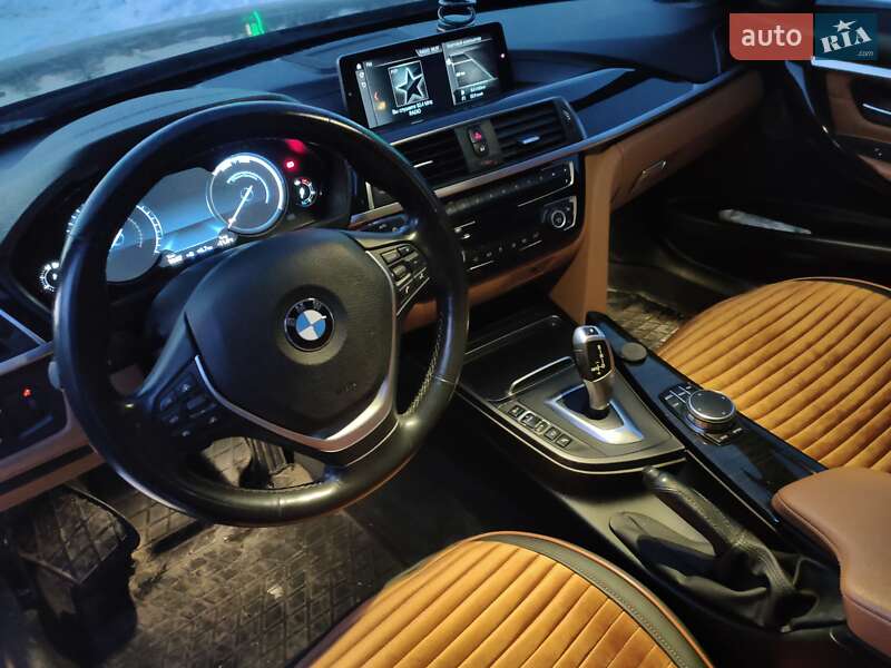 Универсал BMW 3 Series 2017 в Полтаве фото 25 Универсал BMW 3 Series 2017 в Полтаве