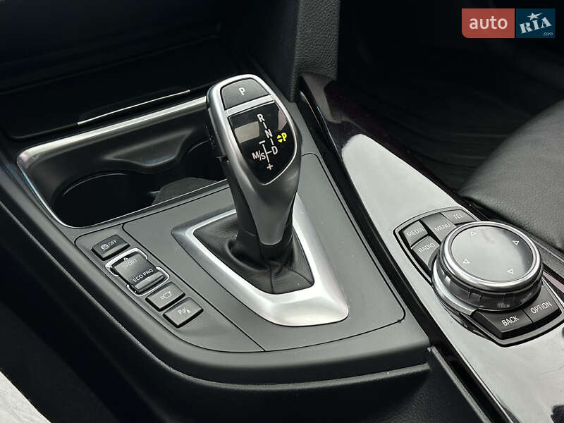 Седан BMW 3 Series 2013 в Николаеве