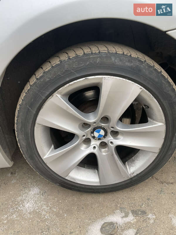 Седан BMW 3 Series 2005 в Николаеве