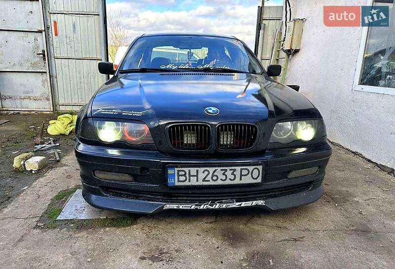 Седан BMW 3 Series 1999 в Черноморске
